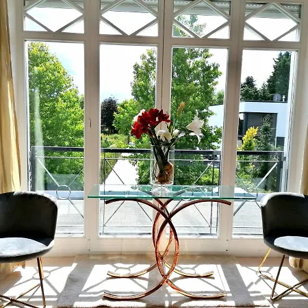 Julian Doppelzimmer Aurich