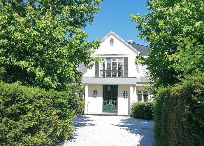 Julian Doppelzimmer Villa